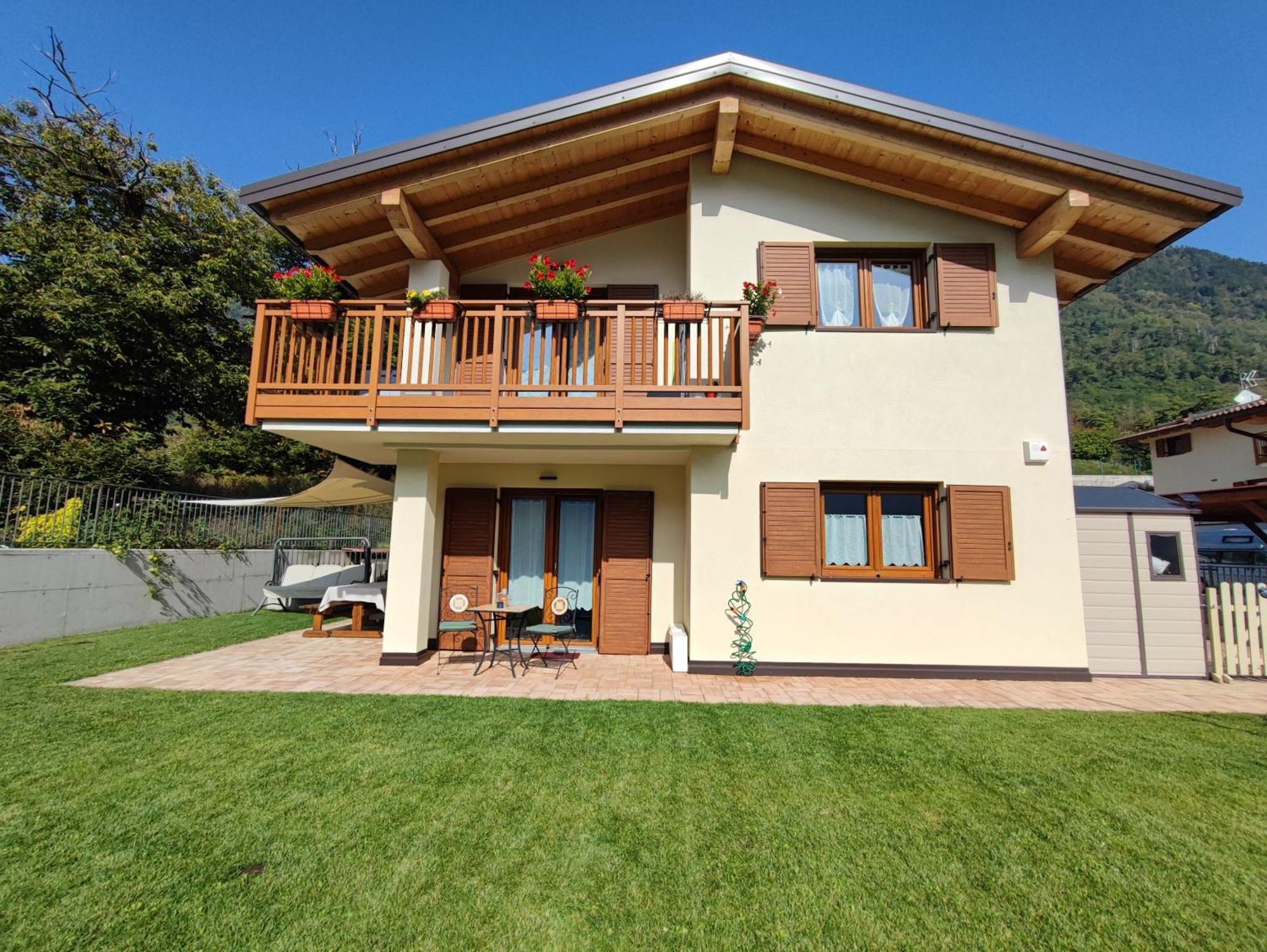 Apartamento Il Riccio Del Castagno Novaledo Exterior foto